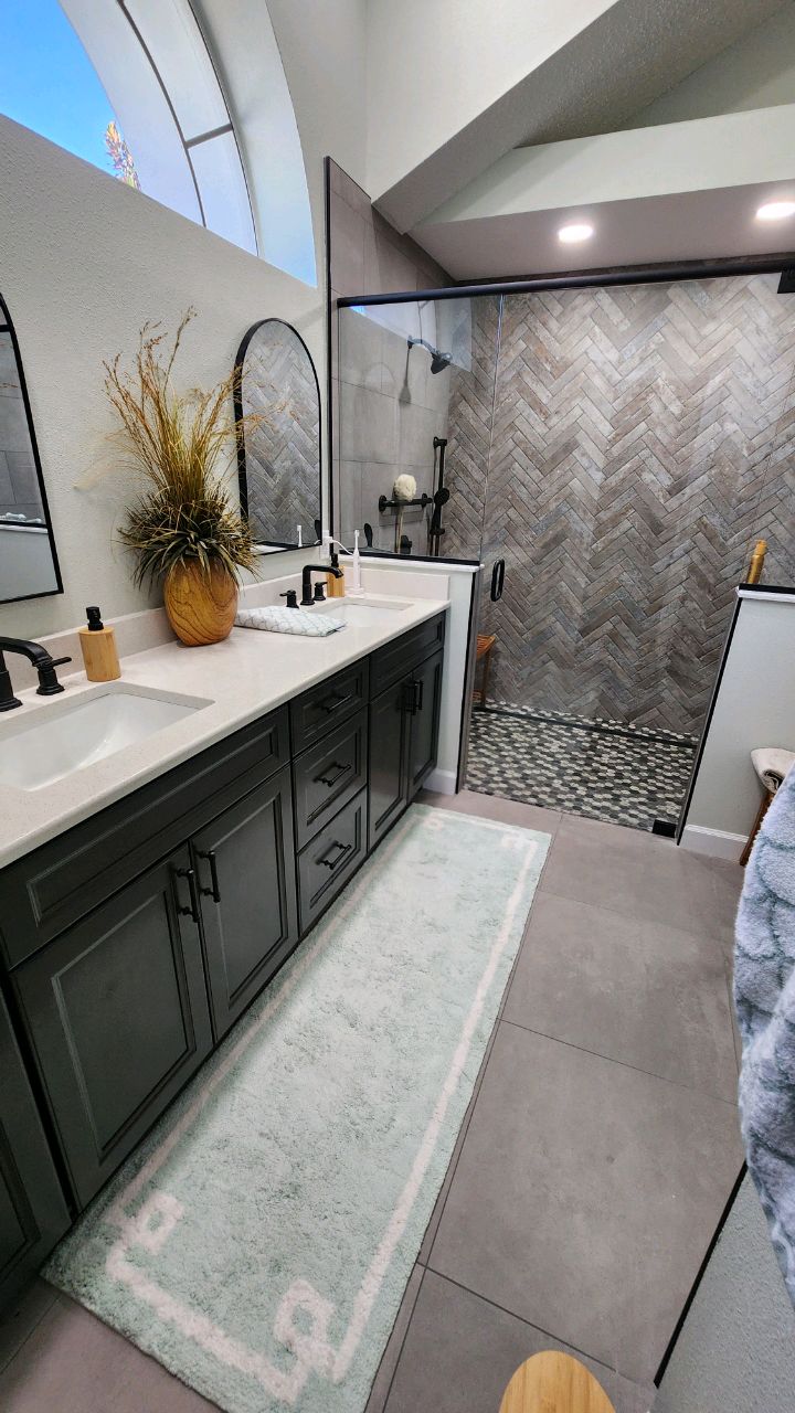 The Modern Zero-Entry Spa